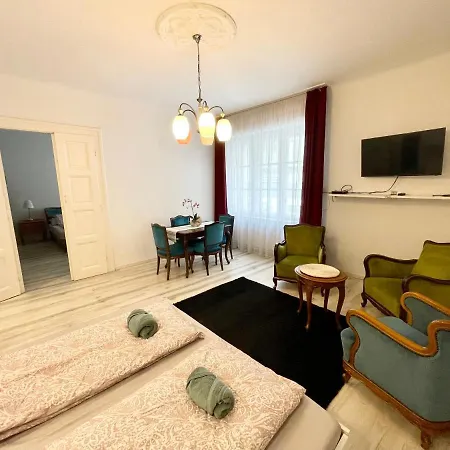 Mehdi 1 Apartman *